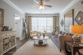 Avonlea Highlands in Cartersville, GA - Foto de edificio - Interior Photo