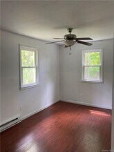 668 S Drury Ln in Rock Tavern, NY - Building Photo - Building Photo