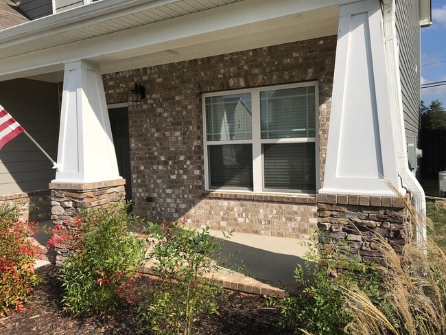 7506 Hampstead Hall Dr in Ooltewah, TN - Building Photo - Building Photo