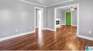 915 9th St SW in Birmingham, AL - Foto de edificio - Building Photo