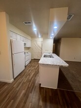 37812 15th Ave in Zephyrhills, FL - Building Photo - Building Photo