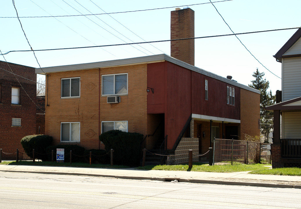 6701 Denison Ave in Cleveland, OH - Building Photo