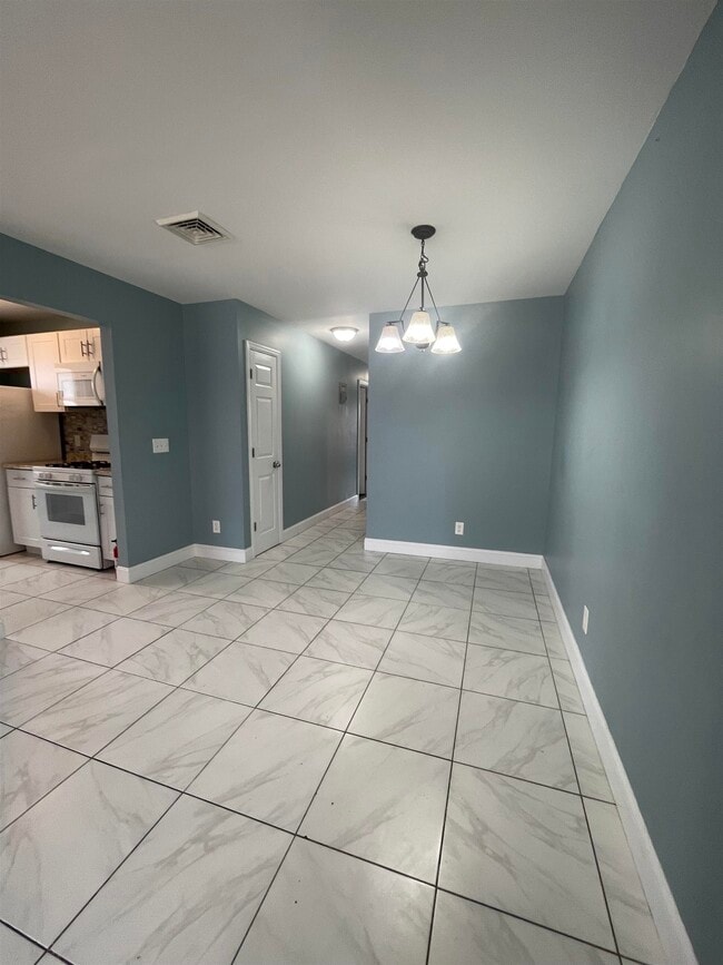 property at 734 Garfield Ave