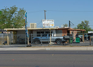 108 W Irvington Rd in Tucson, AZ - Building Photo - Building Photo