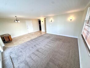 1 Las Olas Cir in Fort Lauderdale, FL - Foto de edificio - Building Photo