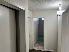 8401 Lexington Ave in Bakersfield, CA - Building Photo - Building Photo