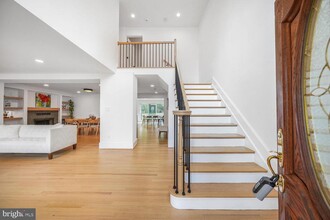 4622 N Dittmar Rd in Arlington, VA - Building Photo - Building Photo