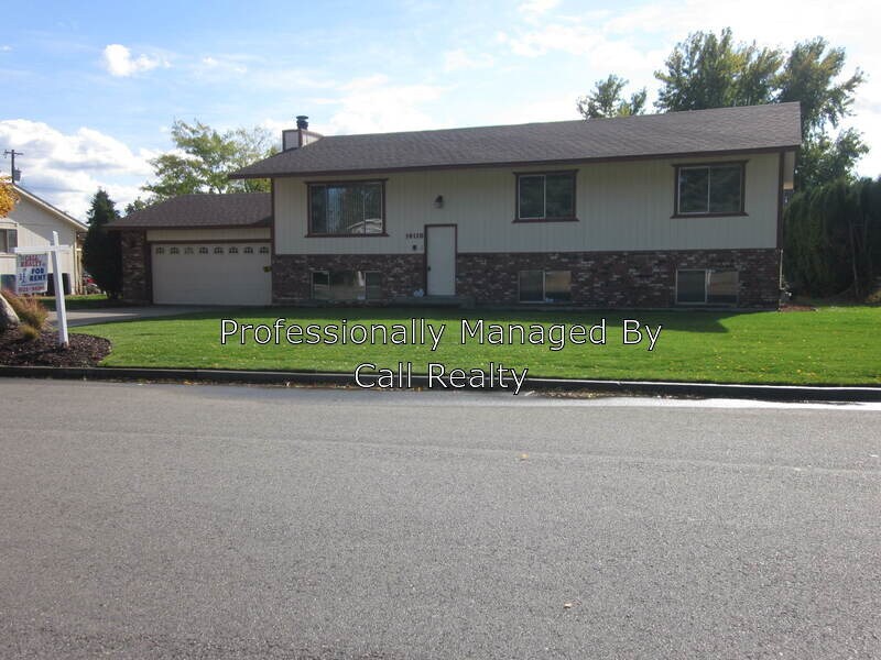 14110 E Desmet Ave in Spokane Valley, WA - Building Photo