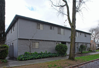 2610 X St in Sacramento, CA - Building Photo - Building Photo