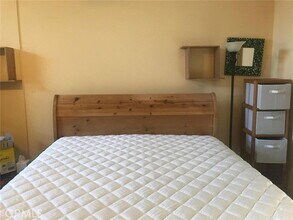 612 Alta Vista Dr in Glendale, CA - Building Photo - Building Photo