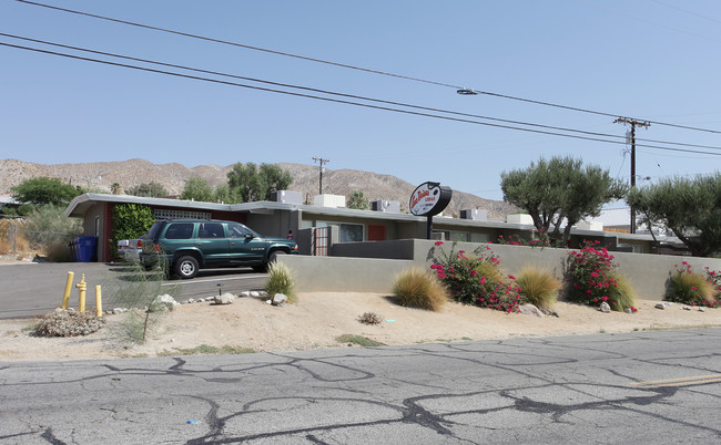 Las Brisas Lodge in Desert Hot Springs, CA - Building Photo - Building Photo