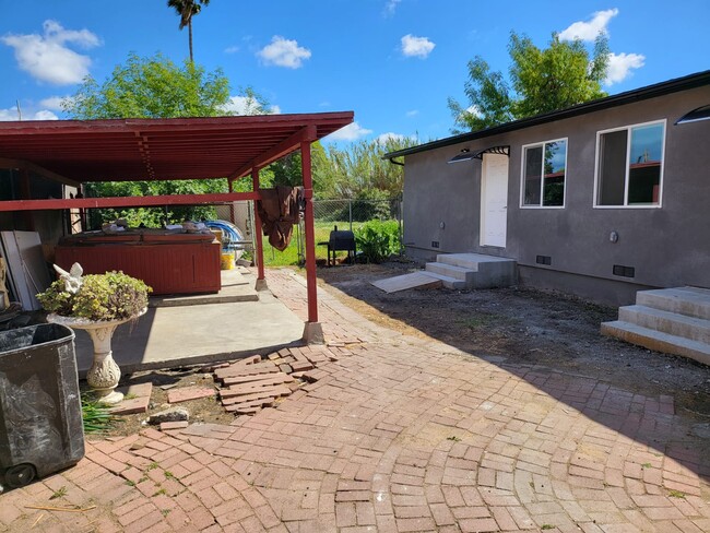 432 W Raymond St, Unit Raymond Street