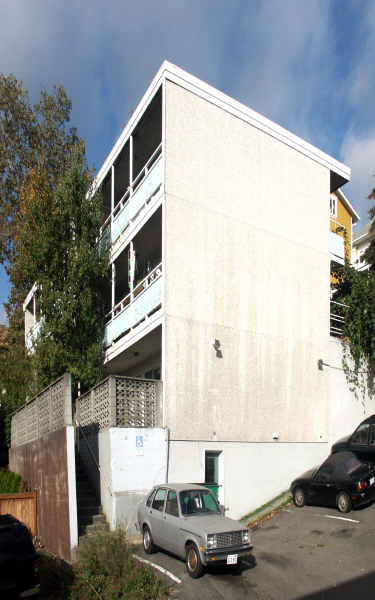 Needle View Apartments in Seattle, WA - Building Photo - Building Photo