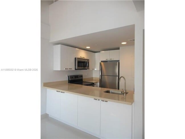 property at 2801 Florida Ave