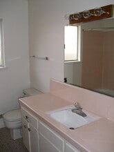 5448 Highview Ln in Citrus Heights, CA - Foto de edificio - Building Photo