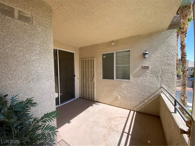 7111 S Durango Dr