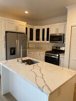2628 S Burnside Ave, Unit 1 in Los Angeles, CA - Building Photo