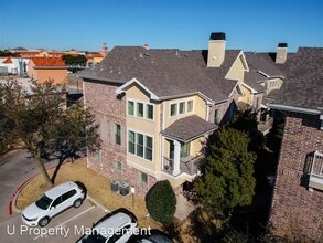 2002 Azure Pointe in Richardson, TX - Building Photo - Building Photo