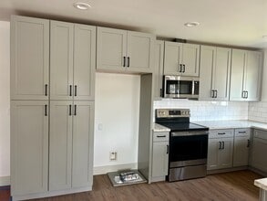 2502 W 154th St in Gardena, CA - Building Photo - Building Photo