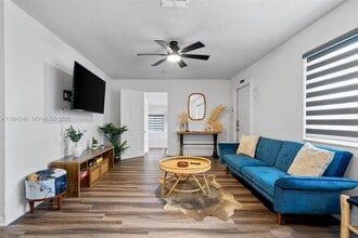 5920 NE 2nd Terrace in Fort Lauderdale, FL - Building Photo - Building Photo