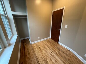 1239 S Spaulding Ave-Unit -2RE in Chicago, IL - Building Photo - Building Photo