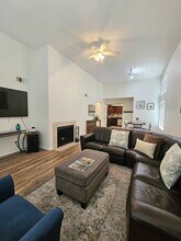 5855 N Kolb Rd in Tucson, AZ - Building Photo - Building Photo