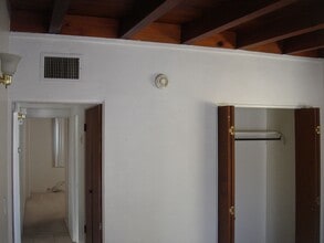 1038 E Easy St in Tucson, AZ - Building Photo - Building Photo