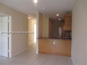 10450 SW 172nd St in Miami, FL - Building Photo - Building Photo