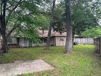 1107 Vang Ct photo'