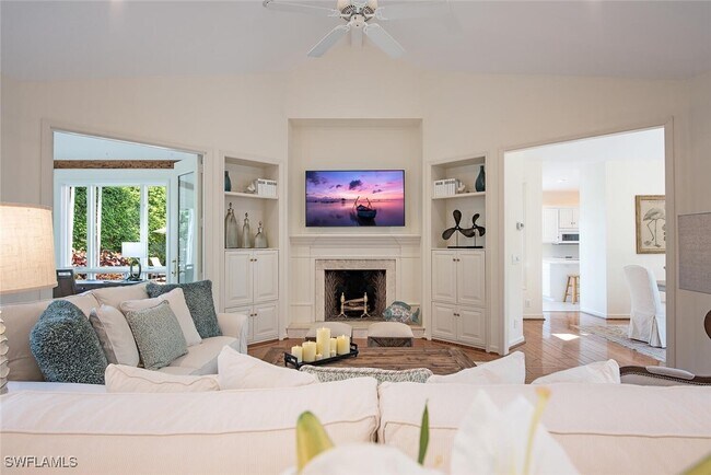 property at 369 2nd Ave N