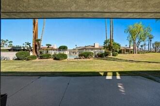 47 Cornell Dr in Rancho Mirage, CA - Building Photo - Building Photo