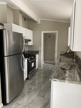 555 E Navilla Pl in Covina, CA - Building Photo - Building Photo