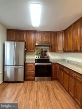 25 Cherry Bend Ct in Germantown, MD - Building Photo - Building Photo