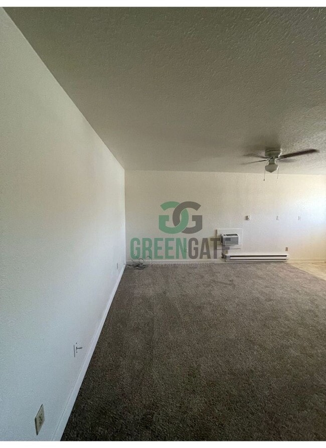 3204 Atchison St in Riverbank, CA - Building Photo - Building Photo