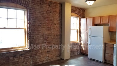 535 SW 6th St in Redmond, OR - Building Photo - Building Photo