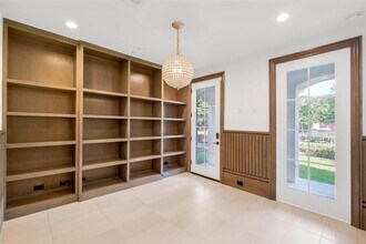 39 Crain Sq Blvd in Houston, TX - Building Photo - Building Photo