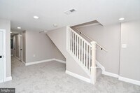 2644 E Hoffman St photo'