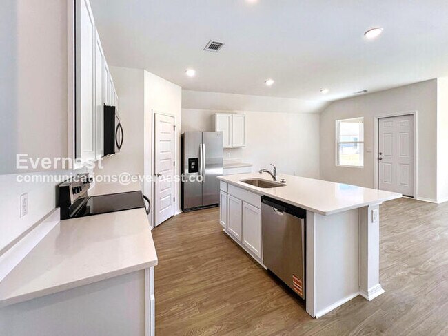 1607 Ridgefield Cir in Searcy, AR - Building Photo - Building Photo