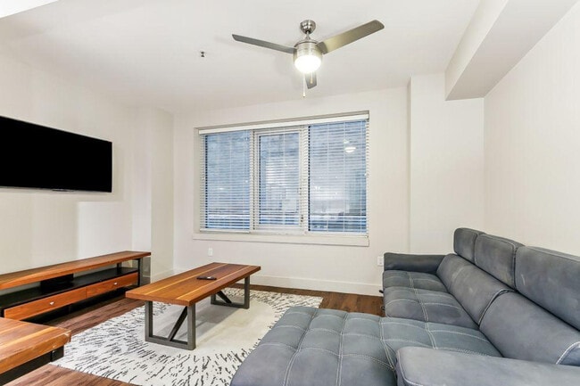 1111 Tulane Ave