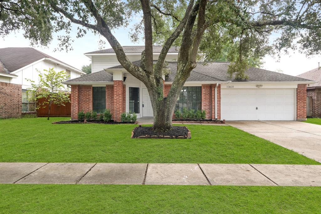 13631 Wheatbridge Dr in Houston, TX - Building Photo