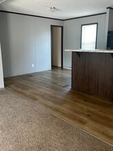 315 Hunters Rill in Oxford, MI - Building Photo - Building Photo