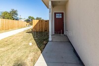 10351 Lynwood Crk in San Antonio, TX - Building Photo - Building Photo