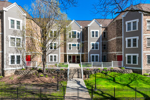 455 Dayton Ave Apartments