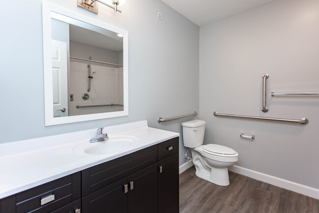 Sycamore Apartments in Kokomo, IN - Building Photo - Interior Photo