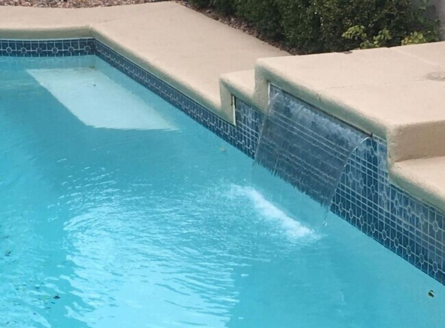 9529 Sierra Summit Ave in Las Vegas, NV - Building Photo - Building Photo