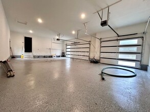 1505 N Green Creek Rd in Muskegon, MI - Building Photo - Building Photo