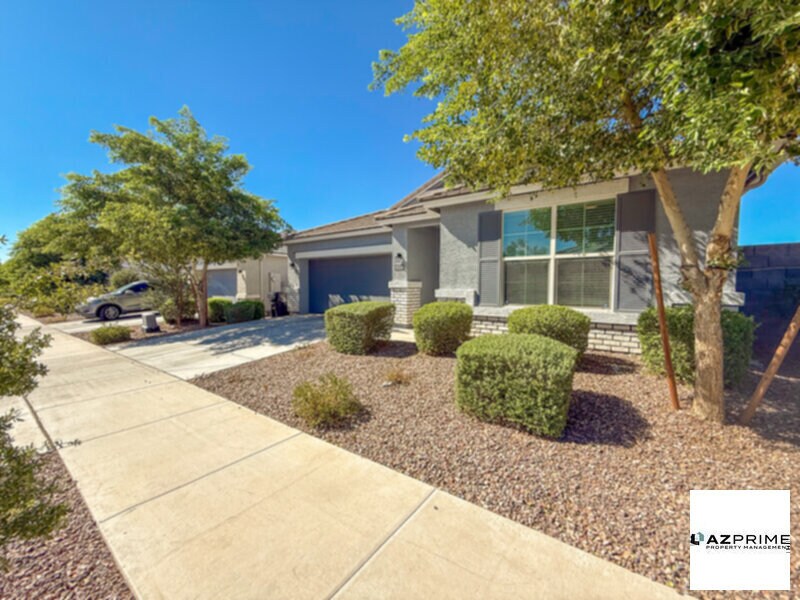 4324 W Desert Ln in Phoenix, AZ - Building Photo