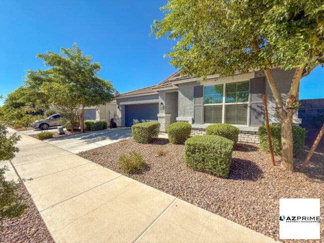 property at 4324 W Desert Ln