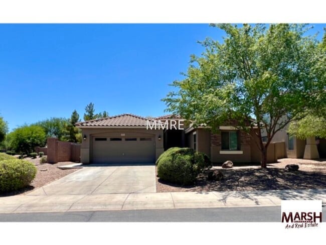 1451 E Peartree Ln in Gilbert, AZ - Building Photo - Building Photo