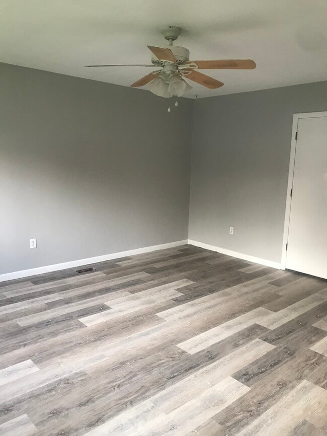 3878 Raymond Dr Rentals in Enon, OH